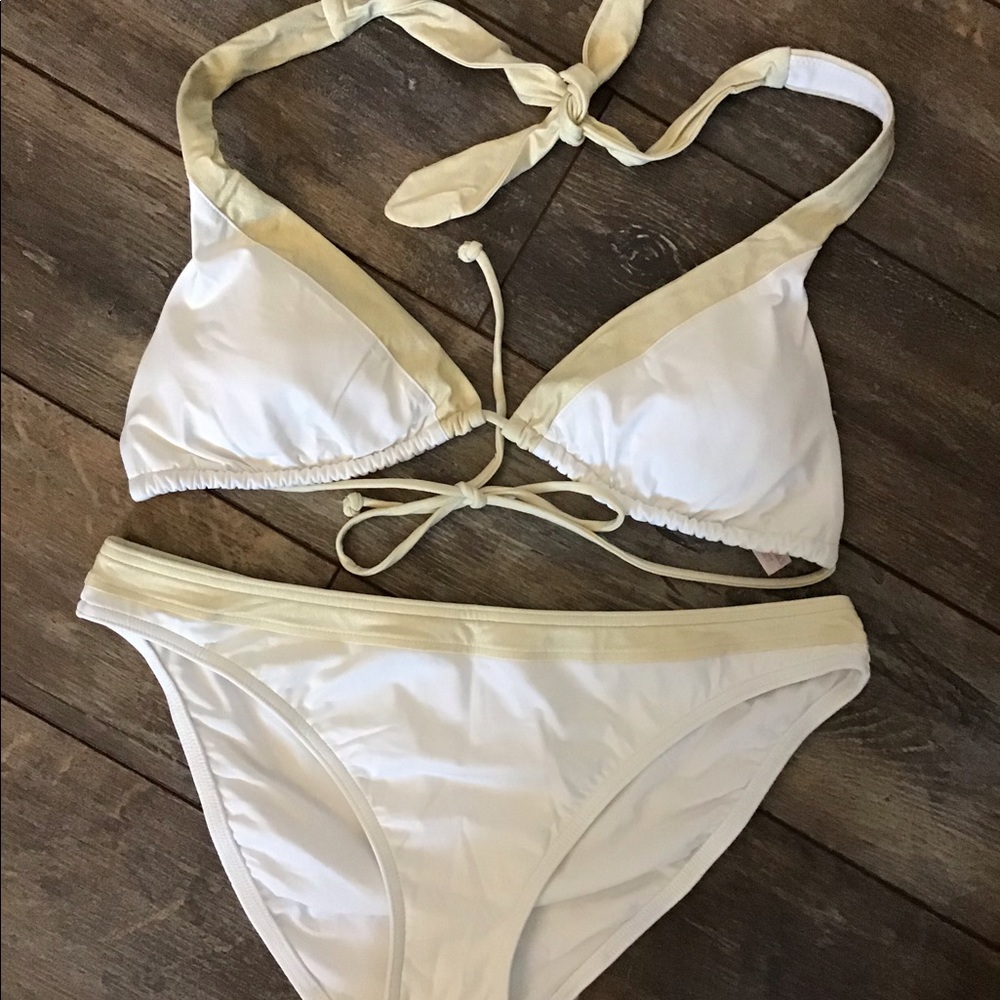 Pretty Victoria’s Secret bikini brand new w/o tags